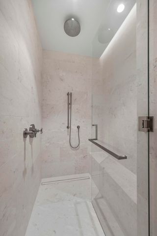 200 Arkona Court 2203, West Palm Beach, FL 33401