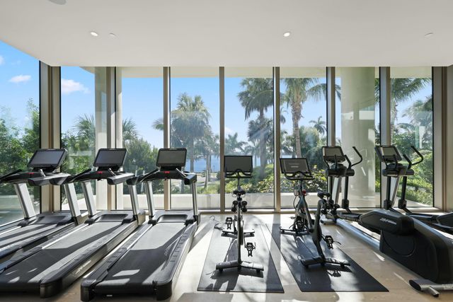 200 Arkona Court 2203, West Palm Beach, FL 33401