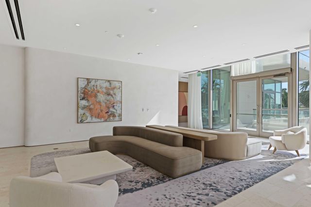 200 Arkona Court 2203, West Palm Beach, FL 33401