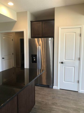 1560 Glen Hollow Drive, Fort Wayne, IN 46814