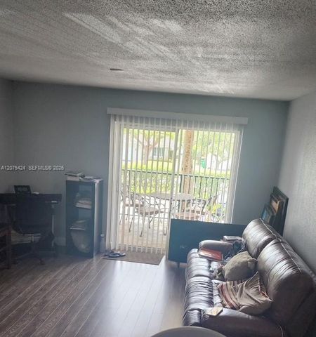 927 Riverside Drive 326, Coral Springs, FL 33071