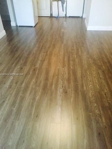 927 Riverside Drive 326, Coral Springs, FL 33071