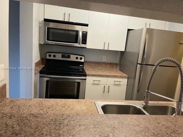 927 Riverside Drive 326, Coral Springs, FL 33071