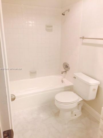 927 Riverside Drive 326, Coral Springs, FL 33071