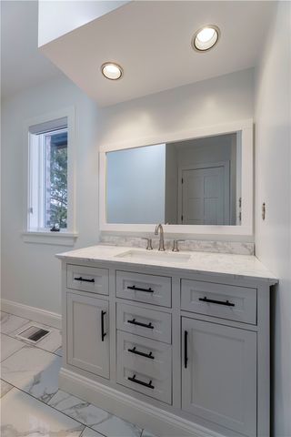 136 White Birch Circle, Scituate, RI 02831