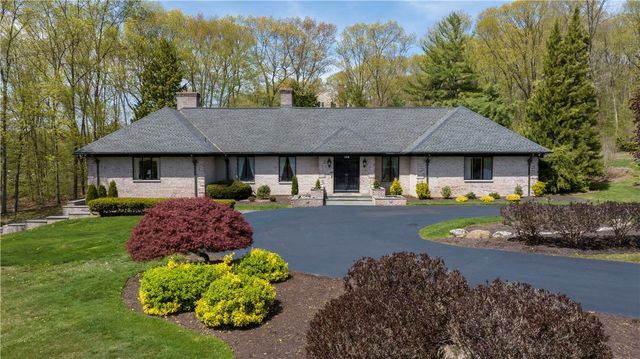 136 White Birch Circle, Scituate, RI 02831