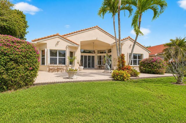 6850 Fiji Circle, Boynton Beach, FL 33437