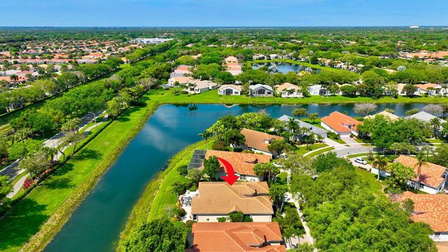 6850 Fiji Circle, Boynton Beach, FL 33437