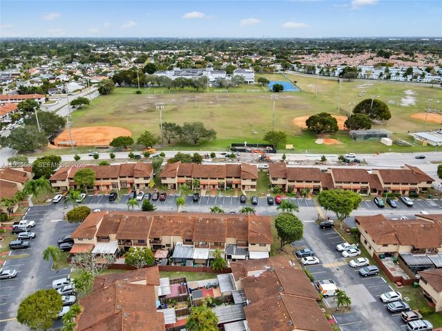 5914 SW 133rd Ct, Miami, FL 33183