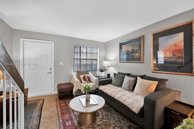 5914 SW 133rd Ct, Miami, FL 33183