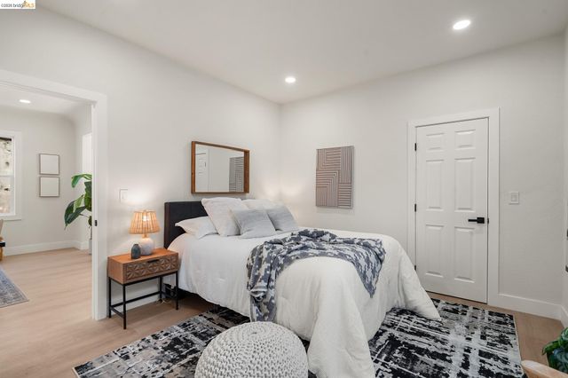 760 53Rd St, Oakland, CA 94609