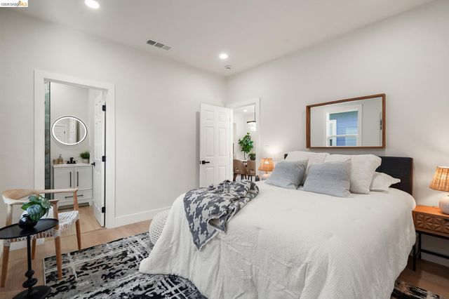 760 53Rd St, Oakland, CA 94609