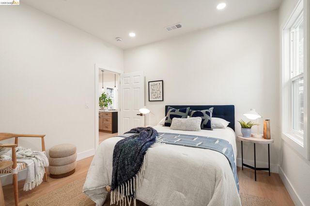 760 53Rd St, Oakland, CA 94609