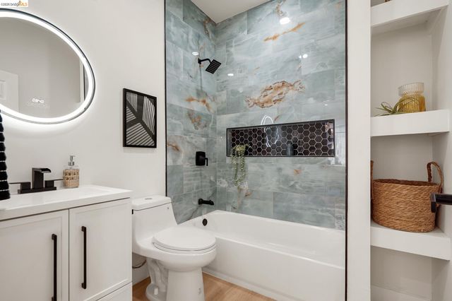 760 53Rd St, Oakland, CA 94609