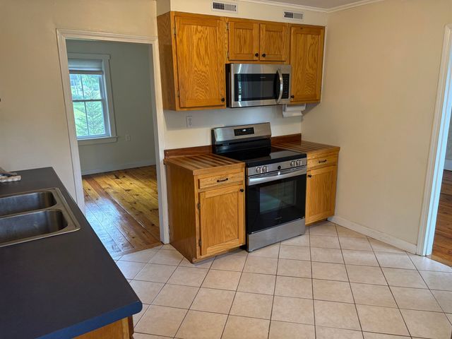 89 Arlington Avenue, Keene, NH 03431
