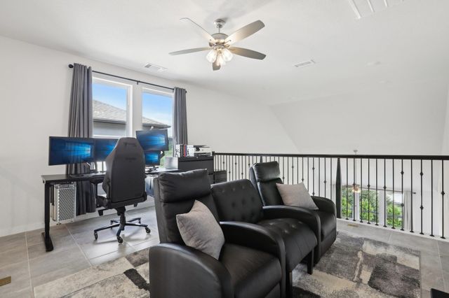 8119 Purple Aster PASS, Lago Vista, TX 78645