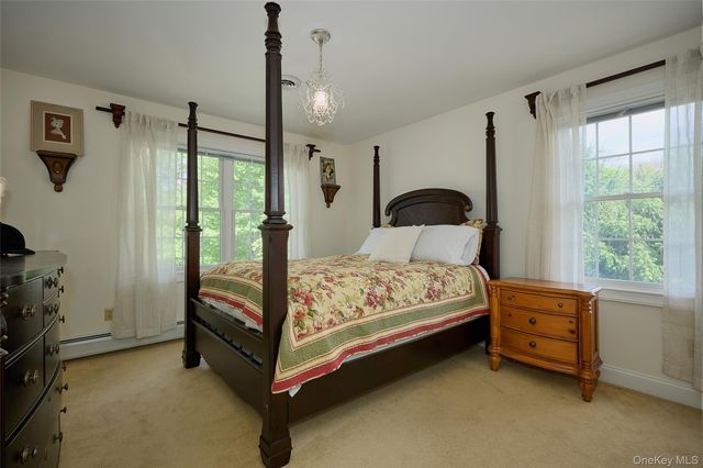 28 Heritage Court, Tuxedo Park, NY 10987