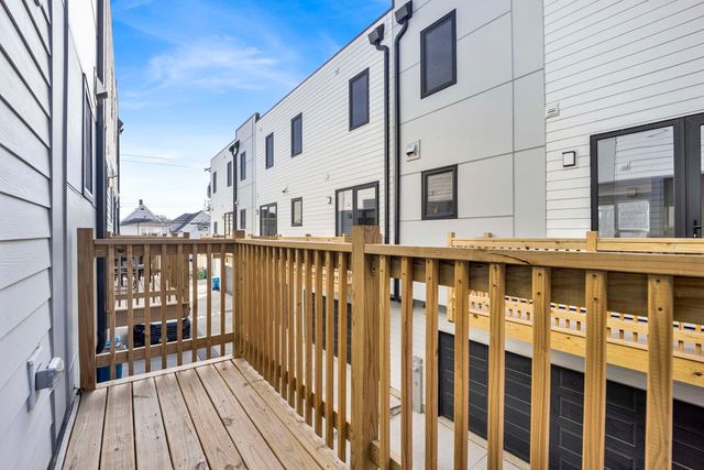 944 Beloit Avenue 4, Forest Park, IL 60130