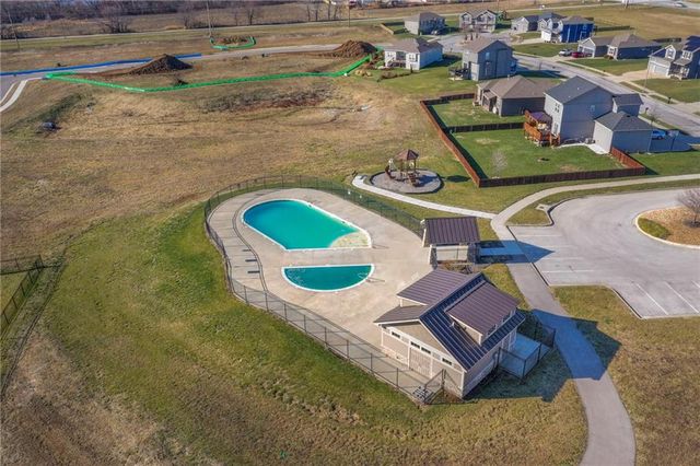 721 Shane Lane, Belton, MO 64012