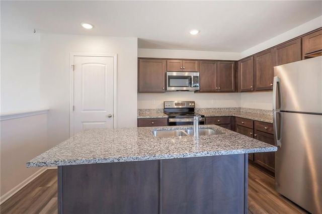 721 Shane Lane, Belton, MO 64012