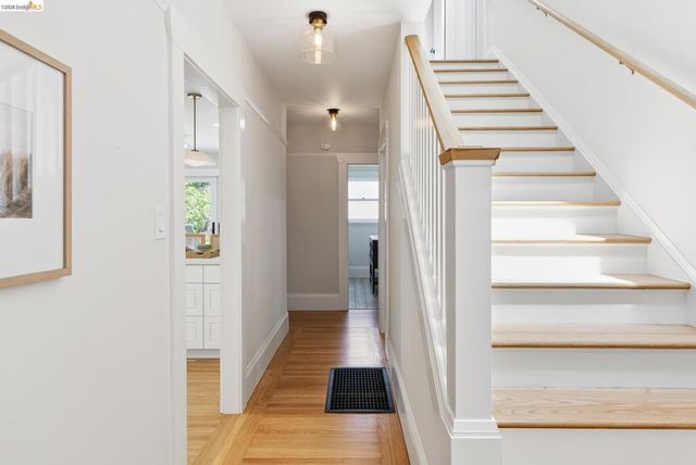 223 Park View Ave, Piedmont, CA 94610