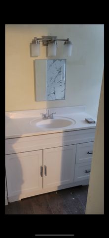 418 Market St, Clarksville, TN 37042