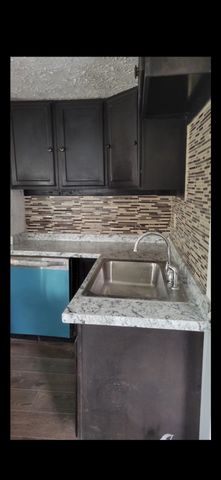 418 Market St, Clarksville, TN 37042