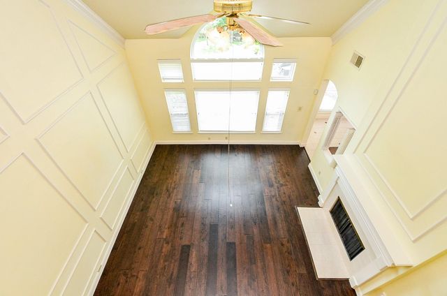 3815 Meadow Spring Drive, Sugar Land, TX 77479