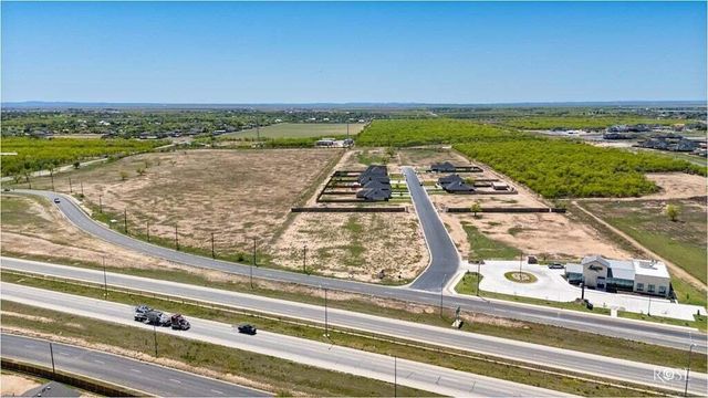 1675 W Loop 306, San Angelo, TX 76904