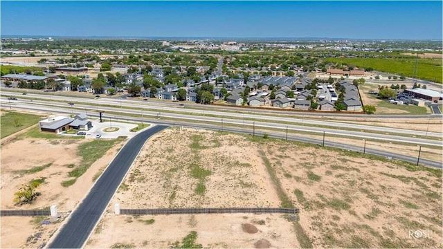 1675 W Loop 306, San Angelo, TX 76904
