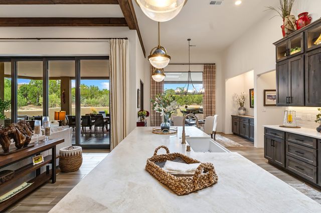 4 Rain Dance Court, Santa Fe, NM 87506