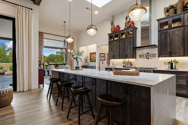 4 Rain Dance Court, Santa Fe, NM 87506