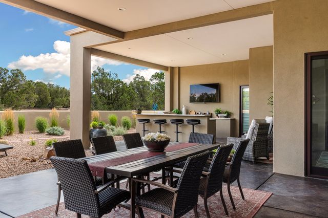 4 Rain Dance Court, Santa Fe, NM 87506