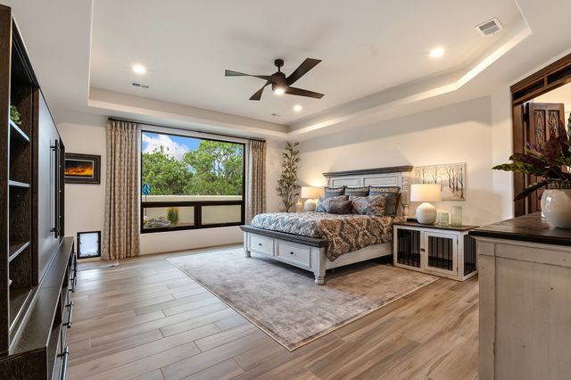 4 Rain Dance Court, Santa Fe, NM 87506