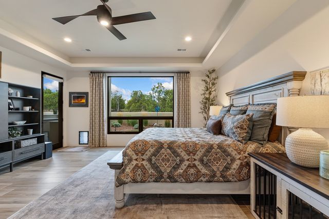 4 Rain Dance Court, Santa Fe, NM 87506