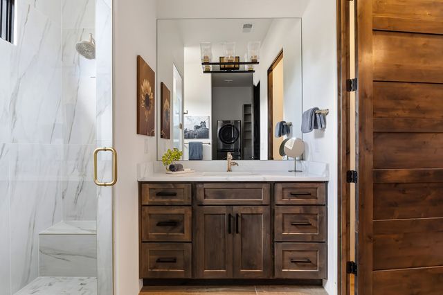 4 Rain Dance Court, Santa Fe, NM 87506