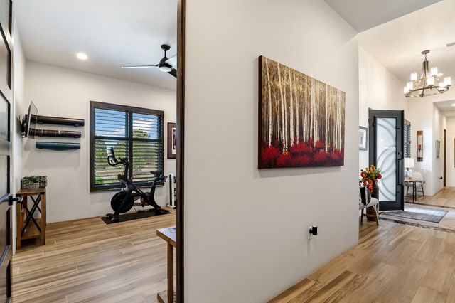 4 Rain Dance Court, Santa Fe, NM 87506