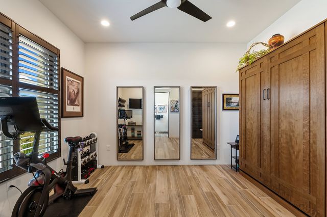 4 Rain Dance Court, Santa Fe, NM 87506