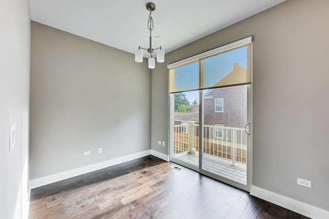 20 Webster Avenue C, Highwood, IL 60040