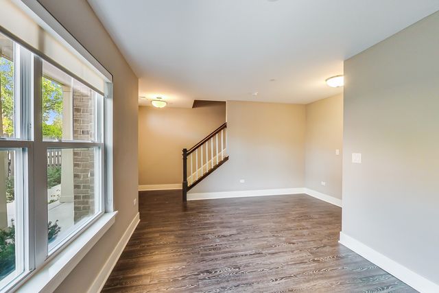 20 Webster Avenue C, Highwood, IL 60040