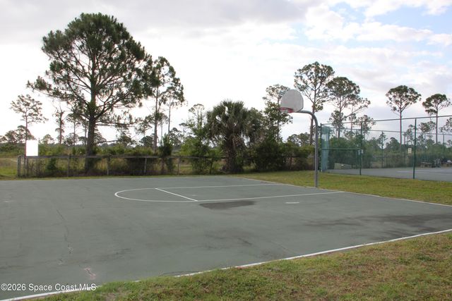 1105 Baywood Court, Malabar, FL 32950