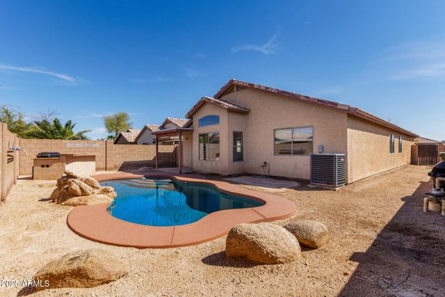 15820 W MONROE Street, Goodyear, AZ 85338