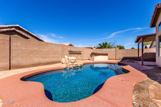 15820 W MONROE Street, Goodyear, AZ 85338