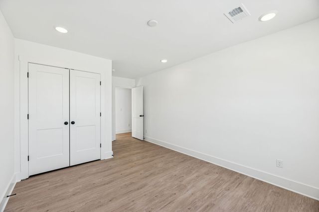 813 Easton Ln, Gallatin, TN 37066