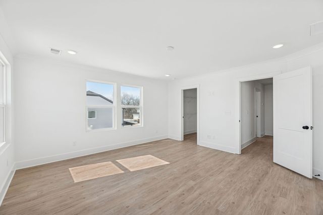 813 Easton Ln, Gallatin, TN 37066