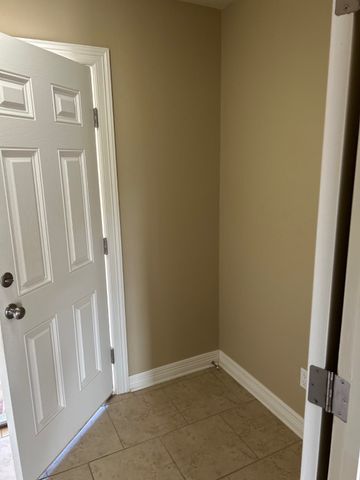 1709 Avondale Court, Bossier City, LA 71112