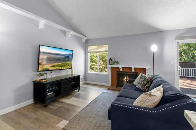 4584 Thousand Oaks Drive, San Jose, CA 95136