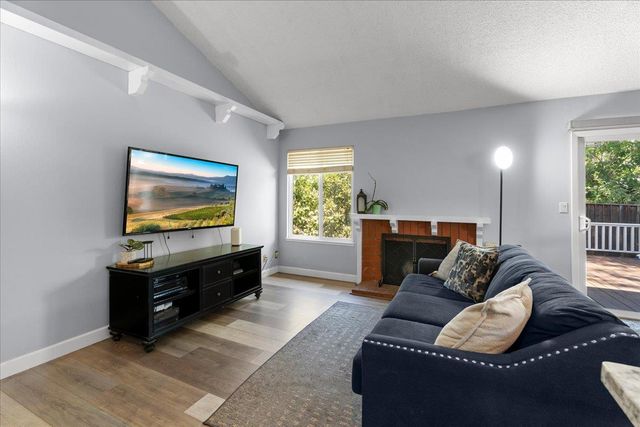 4584 Thousand Oaks Drive, San Jose, CA 95136
