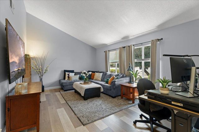 4584 Thousand Oaks Drive, San Jose, CA 95136