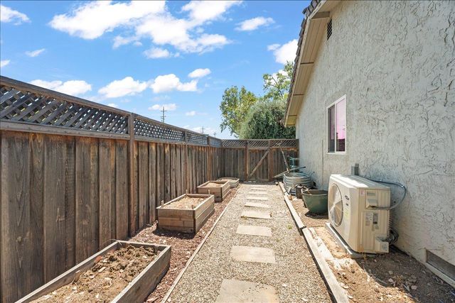 4584 Thousand Oaks Drive, San Jose, CA 95136